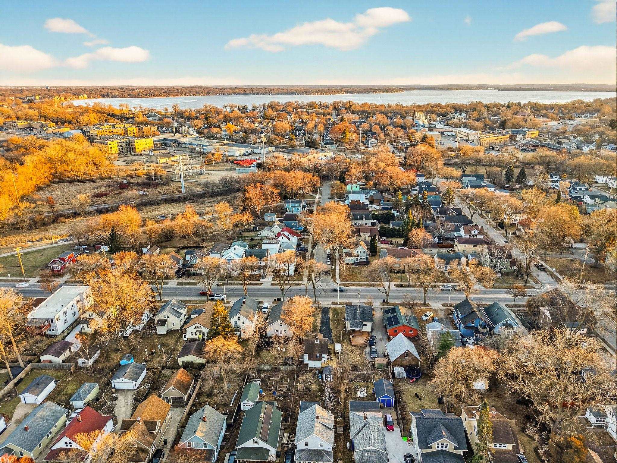 2926 Milwaukee Street Madison, WI 53704 - Photo 51 of 55