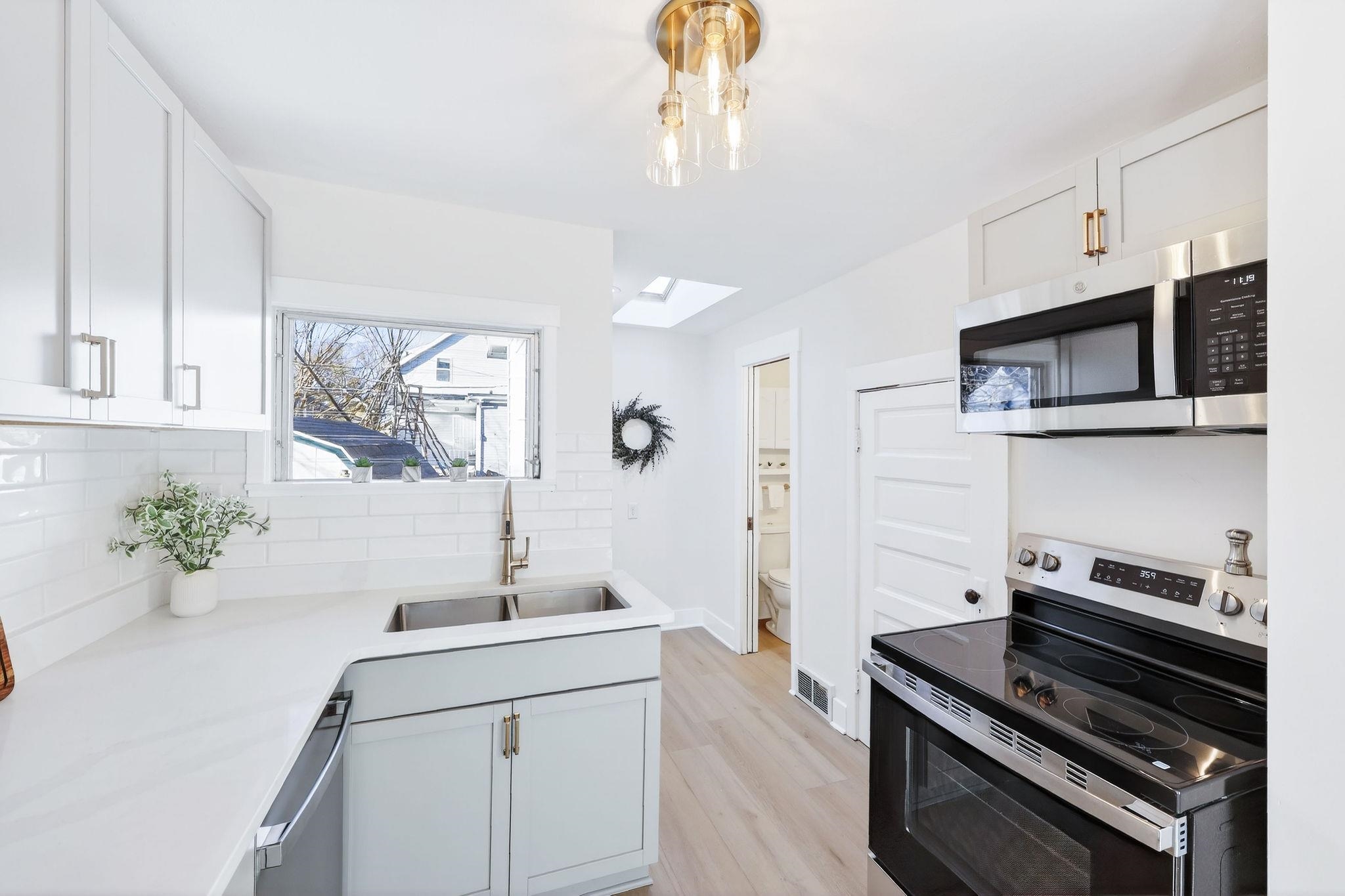 2926 Milwaukee Street Madison, WI 53704 - Photo 52 of 55