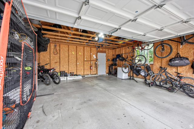 11859 Preamble Road Draper, UT 84020 - Photo 24 of 30 Garage