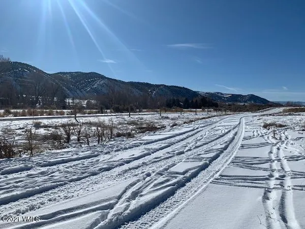 $2,400,000 | 21401 Highway 6, Eagle, CO 81631