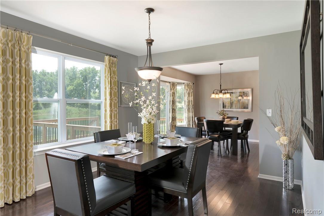 13635 Stamford Road Belleville, MI 48111 - Photo 10 of 40 Dining Room