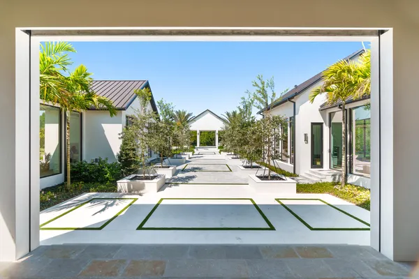 $16,000,000 | 10468 El Caballo Court, Delray Beach, FL 33446