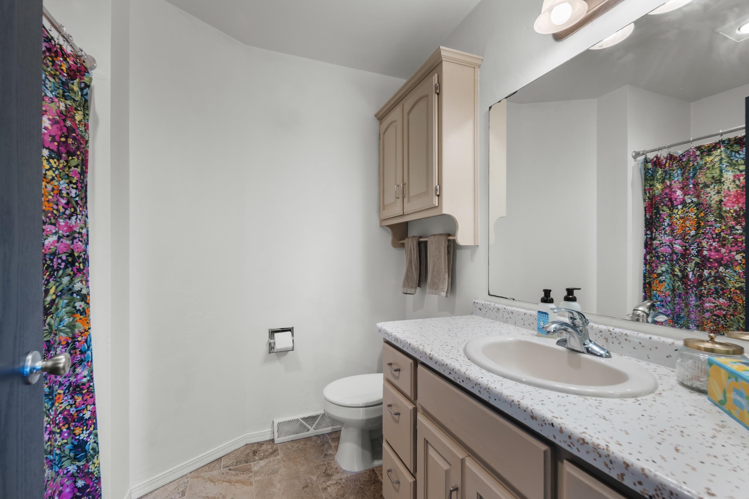 N9421 Olde Oak Tree Court Appleton, WI 54915 - Photo 14 of 46