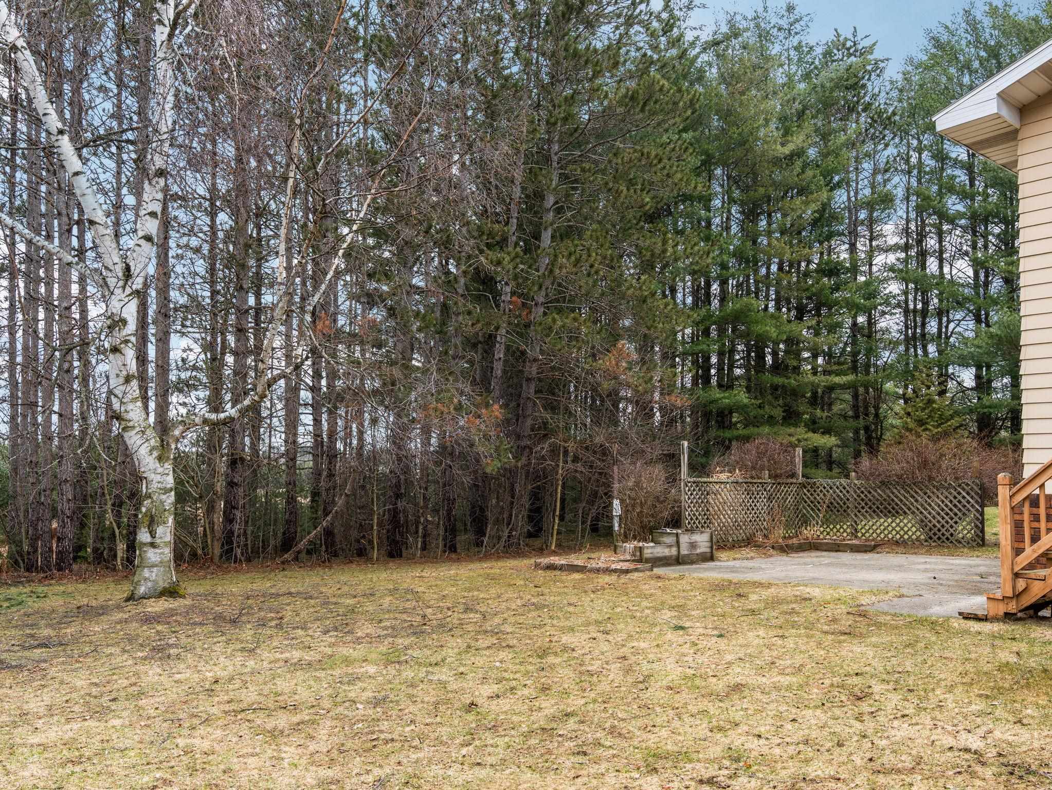 2230 43 1/2 Road Cadillac, MI 49601 - Photo 21 of 52 1943485-7adeb358-233e-4e24-b276-3c6584e316d8.JPG