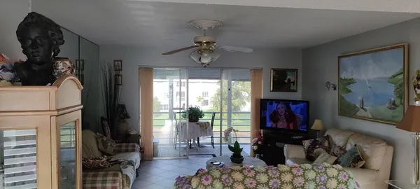 $1,500 | 715 Lori Drive, Unit 308, Palm Springs, FL 33461