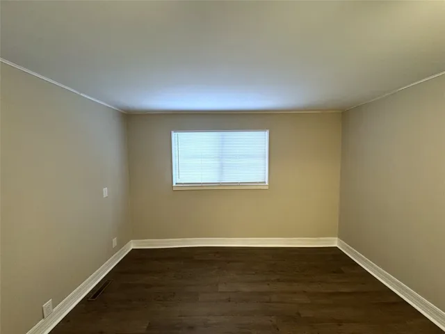 $2,400 | 608 Winston Drive, Vestal, NY 13850