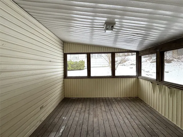 $2,400 | 608 Winston Drive, Vestal, NY 13850