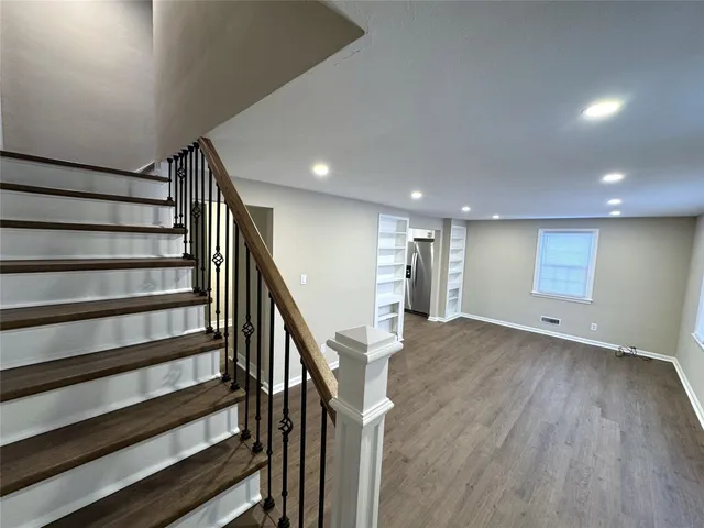 $2,400 | 608 Winston Drive, Vestal, NY 13850