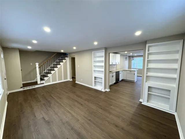 $2,400 | 608 Winston Drive, Vestal, NY 13850