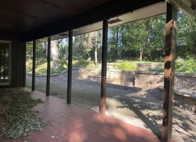 $2,900 | 14810 Lloyds Drive, Minnetonka, MN 55345