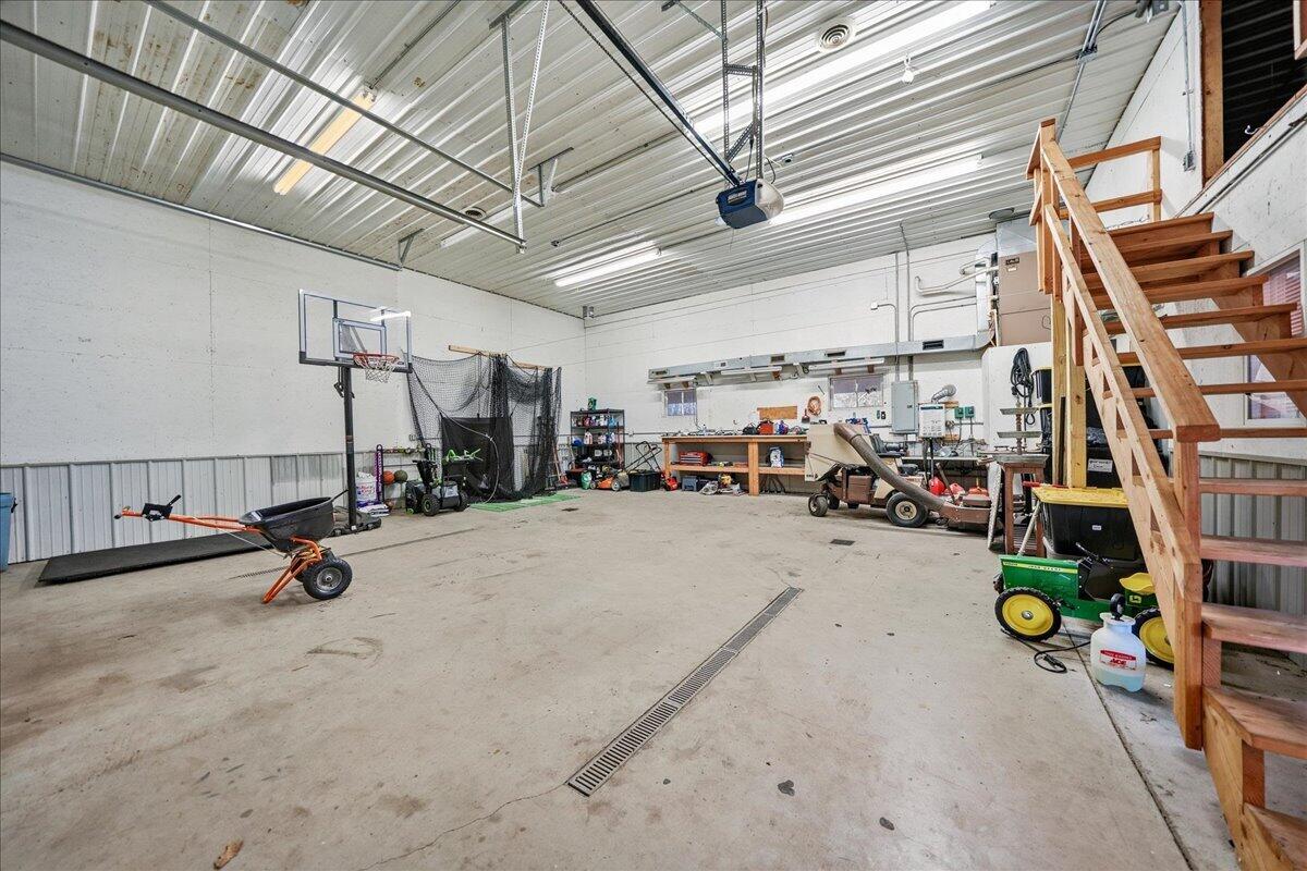 9642 West 1100th Street North Demotte, IN 46310 - Photo 37 of 37 a view of garage