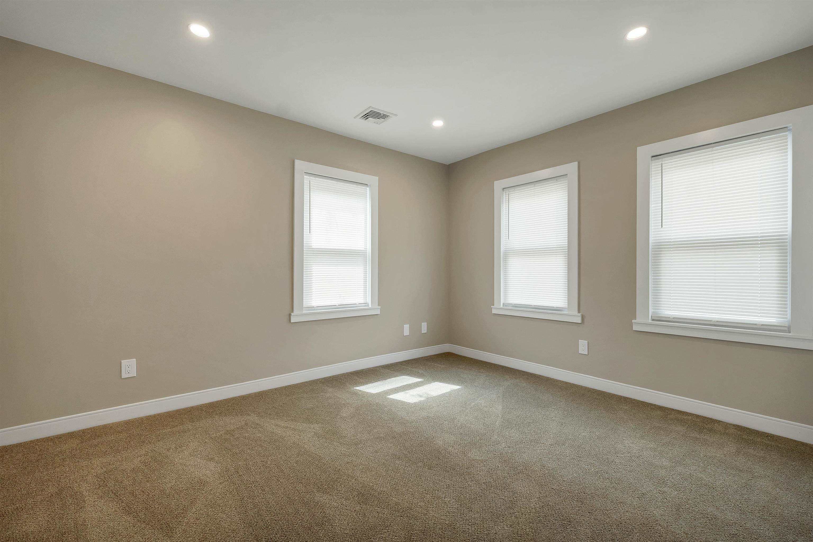 456 North State Street Concord, NH 03301 - Photo 29 of 49