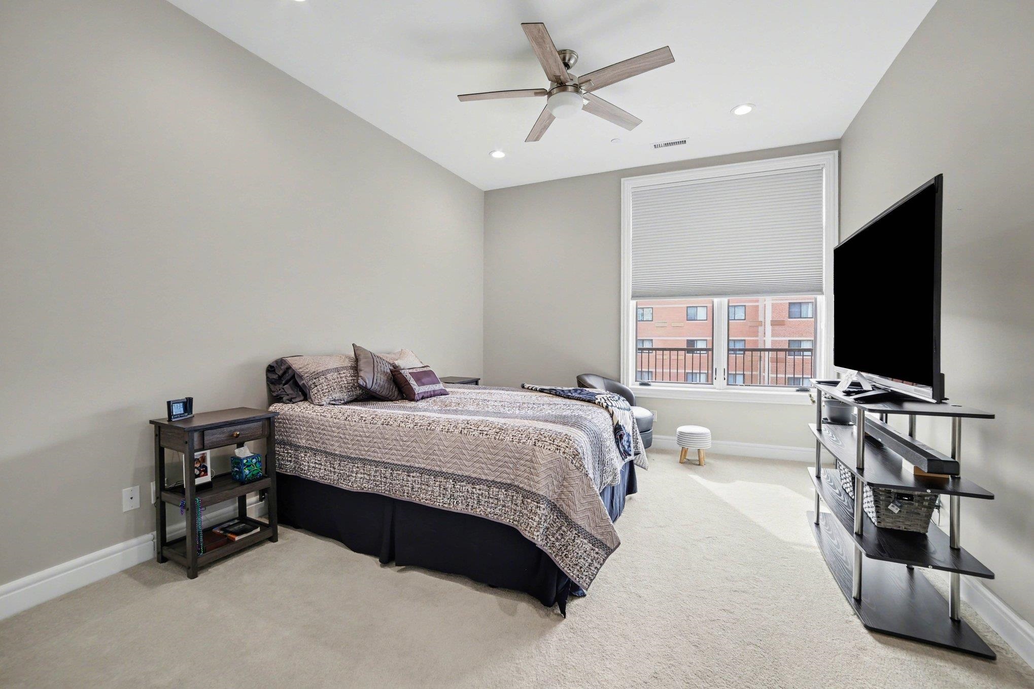 9 East Main Street, Unit 303 Bay City, MI 48708 - Photo 12 of 29