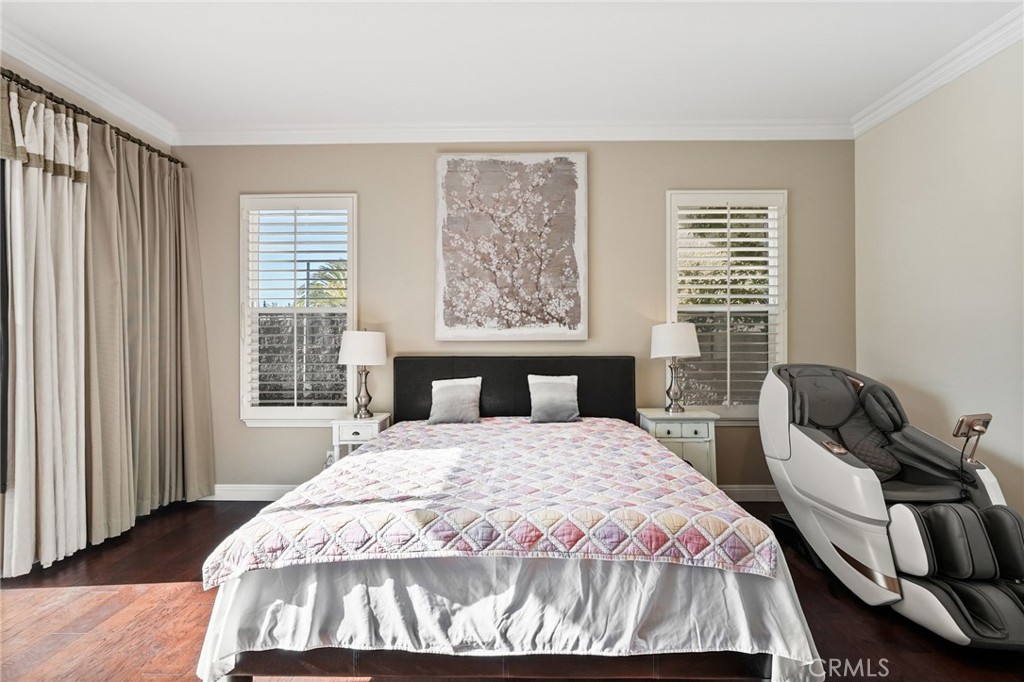 20356 Vía Cellini Porter Ranch, CA 91326 - Photo 21 of 69