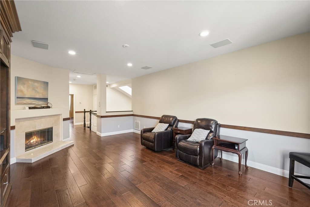 20356 Vía Cellini Porter Ranch, CA 91326 - Photo 38 of 69