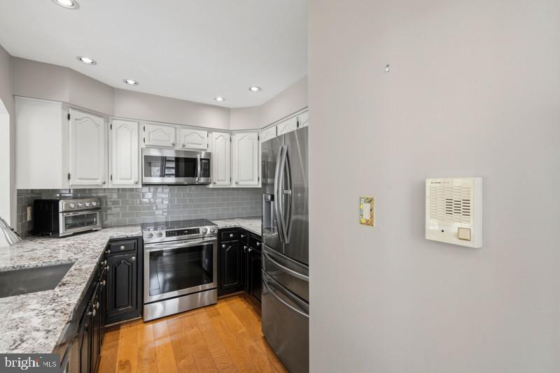 1473 Church Hill Place Reston, VA 20194 - Photo 15 of 35