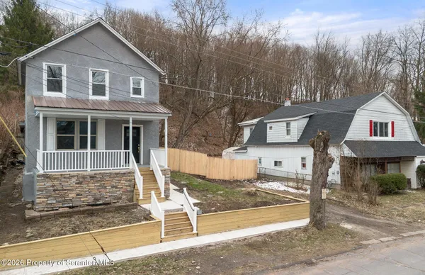 $189,000 | 86 Birkett Street, Carbondale, PA 18407