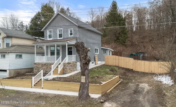 $189,000 | 86 Birkett Street, Carbondale, PA 18407
