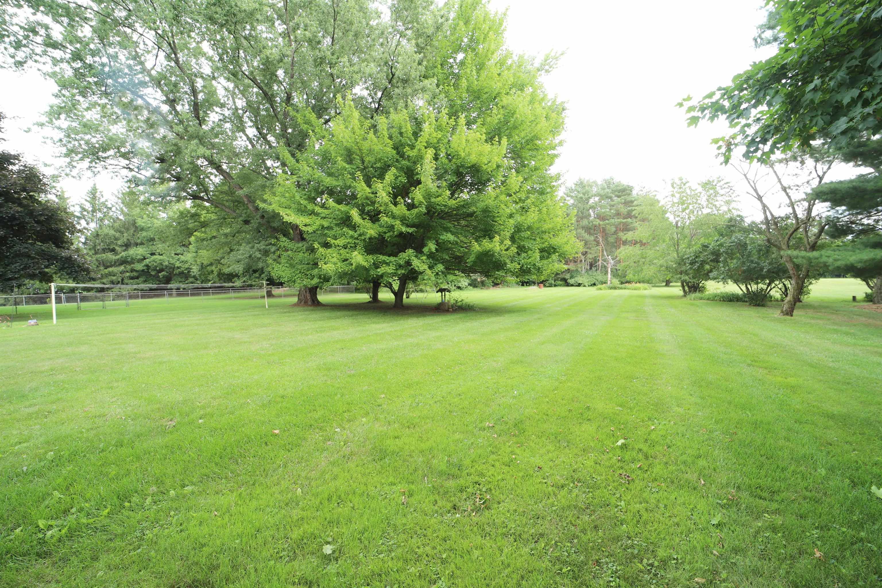 3192 Dillon Road Flushing, MI 48433 - Photo 22 of 28 50115092-21.JPG