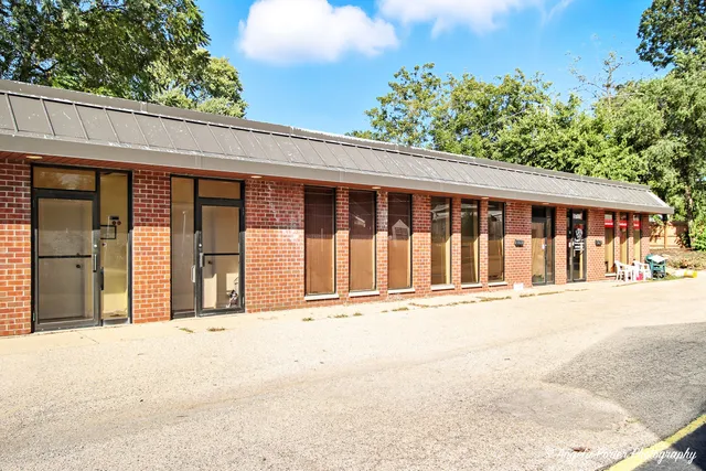 $549,900 | 33125 Highway 45, Grayslake, IL 60030