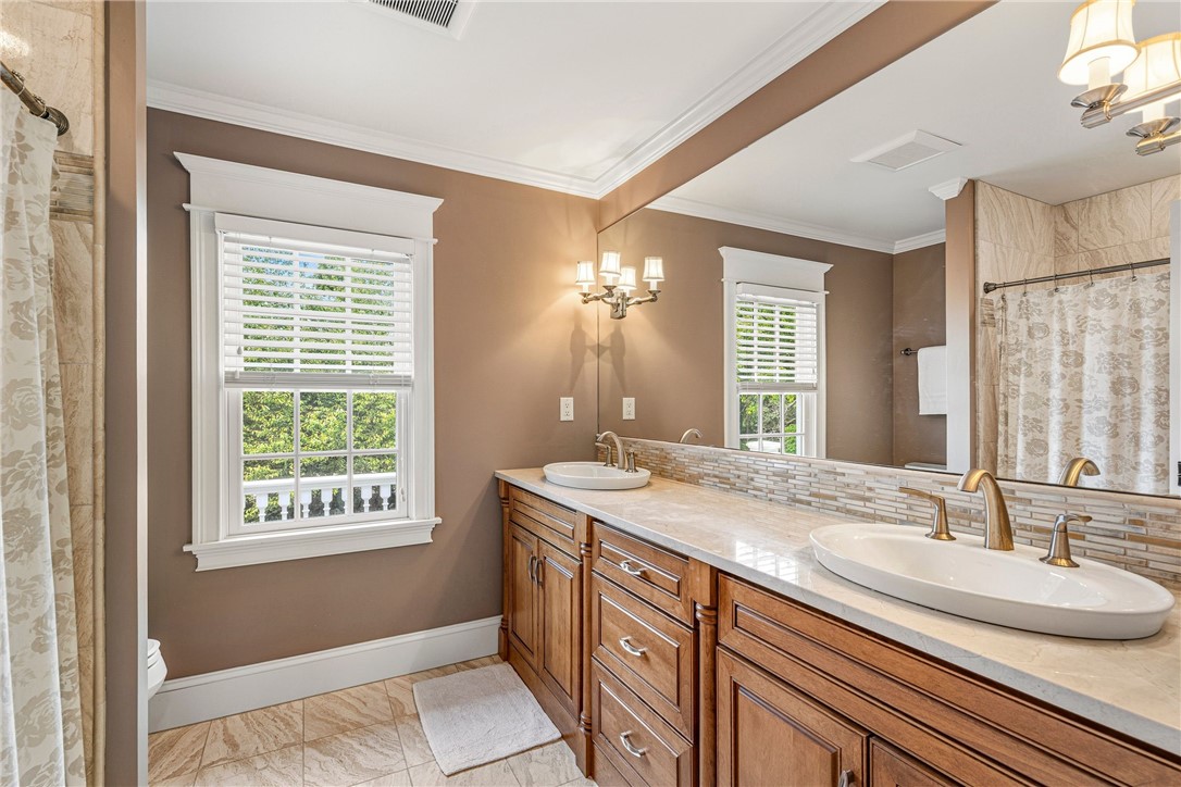 204 Rumstick Road Barrington, RI 02806 - Photo 39 of 48