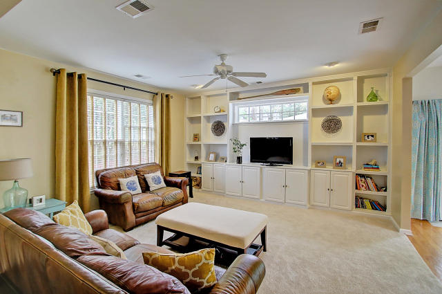 2836 Rosedown Point Mount Pleasant, SC 29466 - Photo 15 of 37 Family Room