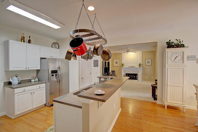 2836 Rosedown Point Mount Pleasant, SC 29466 - Photo 10 of 37 Large Kitchen
