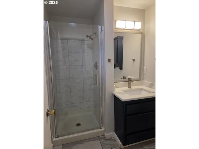 $455,000 | 3512 Southeast Harlow Court, Troutdale, OR 97060