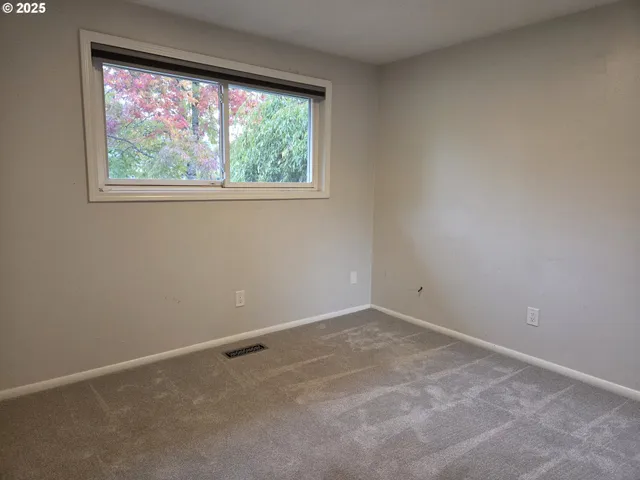 $455,000 | 3512 Southeast Harlow Court, Troutdale, OR 97060