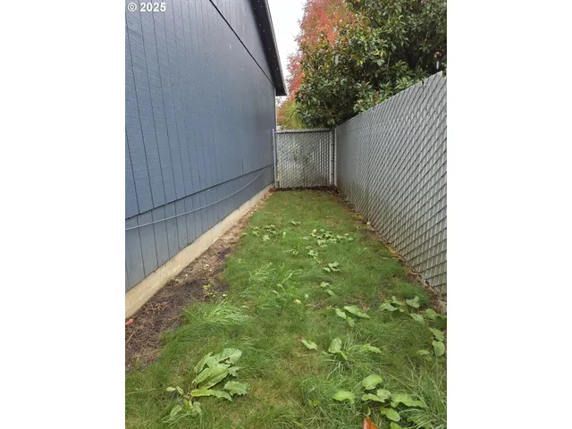 $455,000 | 3512 Southeast Harlow Court, Troutdale, OR 97060