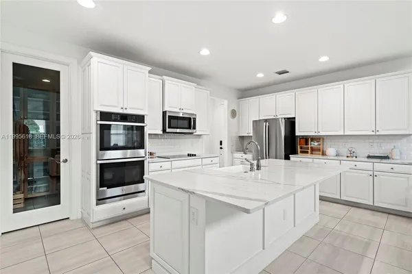 $899,999 | 4764 Southwest Briarwood Court, Stuart, FL 34997