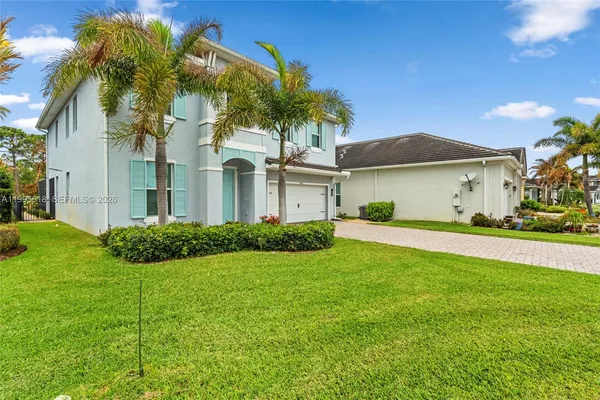 $899,999 | 4764 Southwest Briarwood Court, Stuart, FL 34997