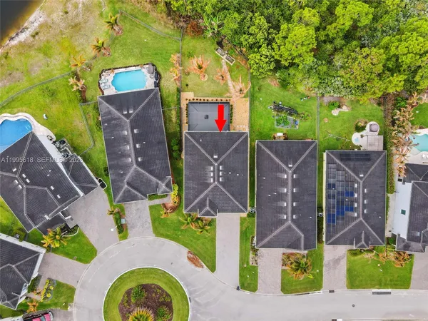 $899,999 | 4764 Southwest Briarwood Court, Stuart, FL 34997