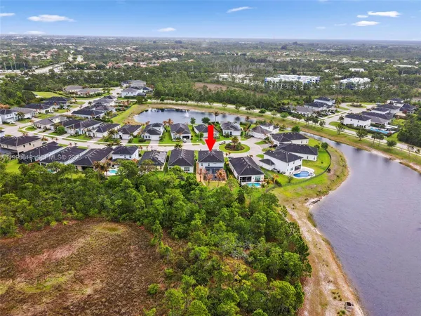 $899,999 | 4764 Southwest Briarwood Court, Stuart, FL 34997