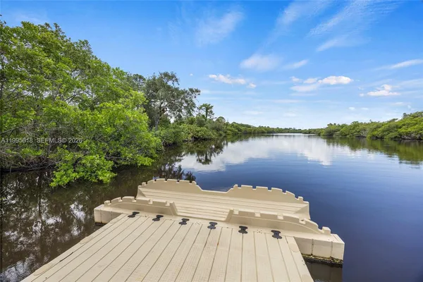 $899,999 | 4764 Southwest Briarwood Court, Stuart, FL 34997