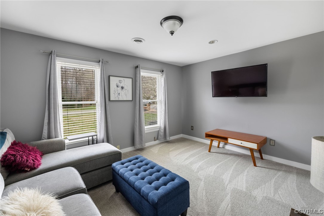 3200 Summerhurst Drive Midlothian, VA 23113 - Photo 27 of 50 a living room with furniture and a flat screen tv