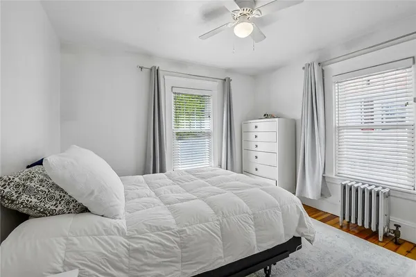 $2,400 | 117 South Atlantic Avenue, Warwick, RI 02888