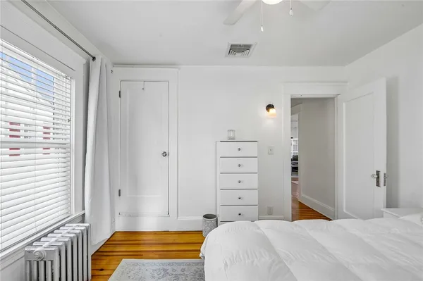 $2,400 | 117 South Atlantic Avenue, Warwick, RI 02888