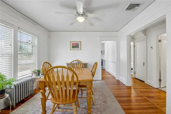 $2,400 | 117 South Atlantic Avenue, Warwick, RI 02888
