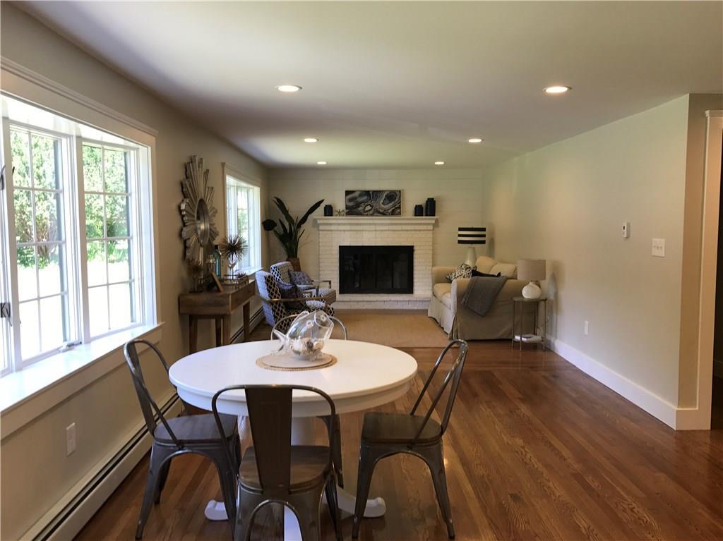 192 Sea Road Kennebunk, ME 04043 - Photo 4 of 15 Photo