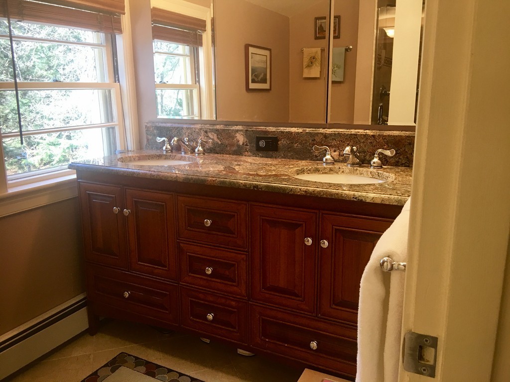 42 Pequot Road Wayland, MA 01778 - Photo 17 of 27 Gallery Image 17