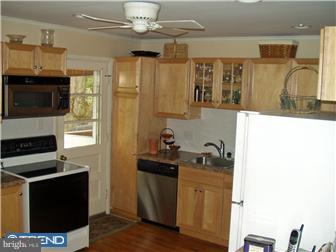 835 Lehigh Road Newark, DE 19711 - Photo 5 of 12 Kitchen