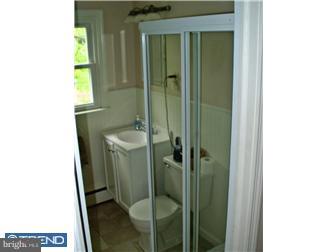 835 Lehigh Road Newark, DE 19711 - Photo 9 of 12 Bathroom