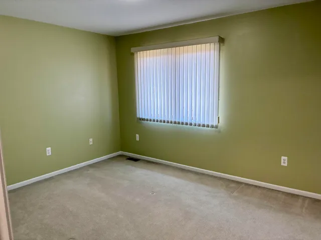 $2,750 | 571 Sycamore Circle, Saline, MI 48176