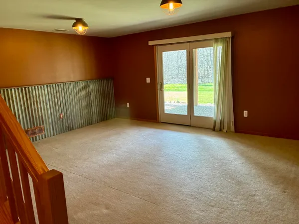 $2,750 | 571 Sycamore Circle, Saline, MI 48176