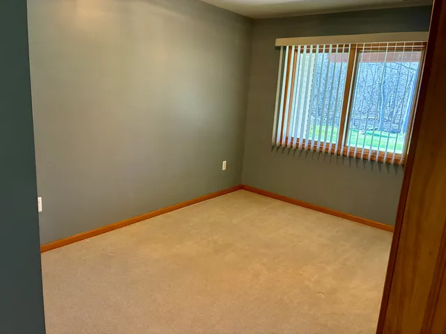 $2,750 | 571 Sycamore Circle, Saline, MI 48176