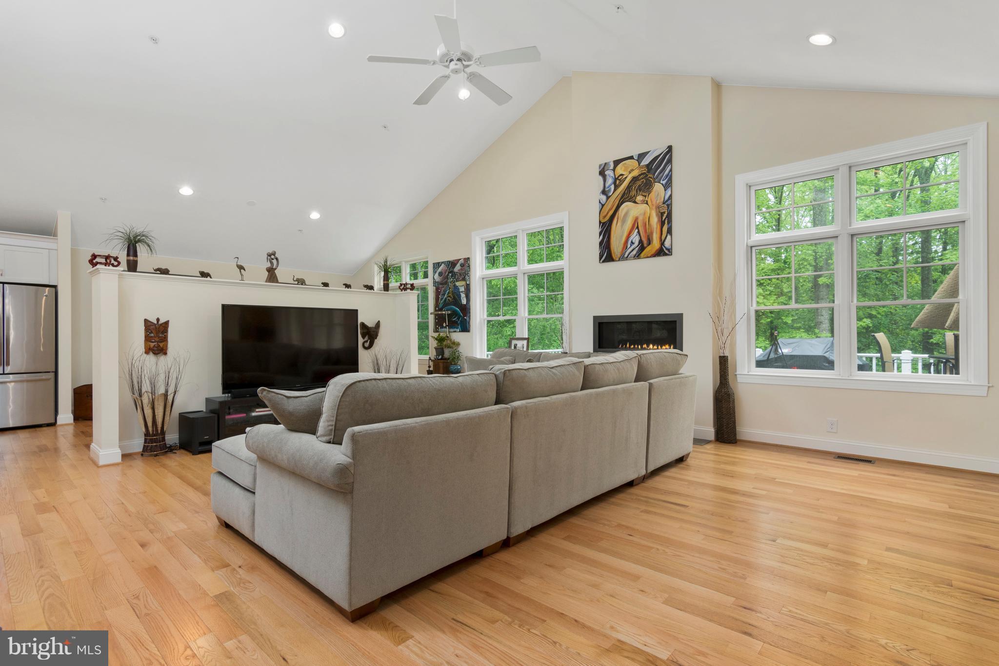 798 Governor Bridge Road Davidsonville, MD 21035 - Photo 13 of 30 Wide-open main level with a contemporary feel
