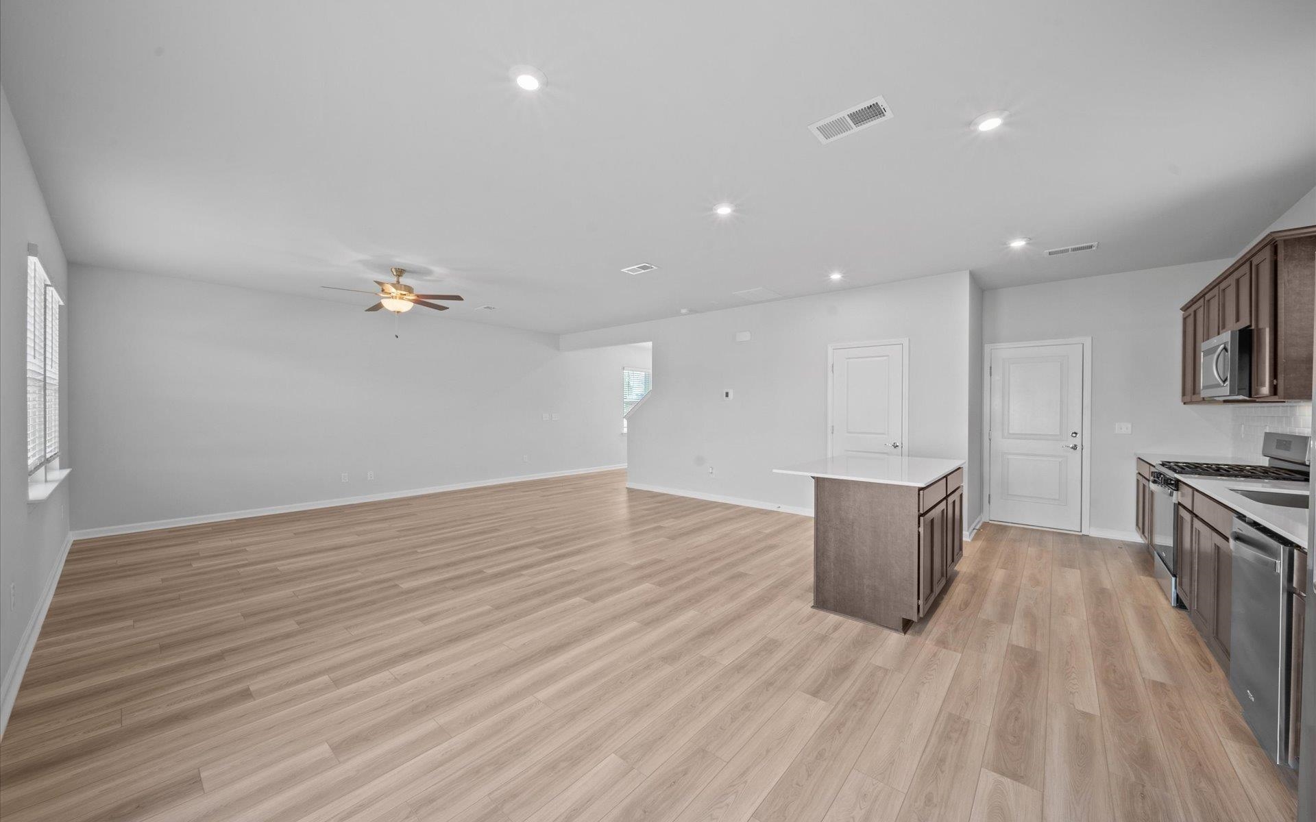 8023 Broadmead Court Spartanburg, SC 29307 - Photo 11 of 27