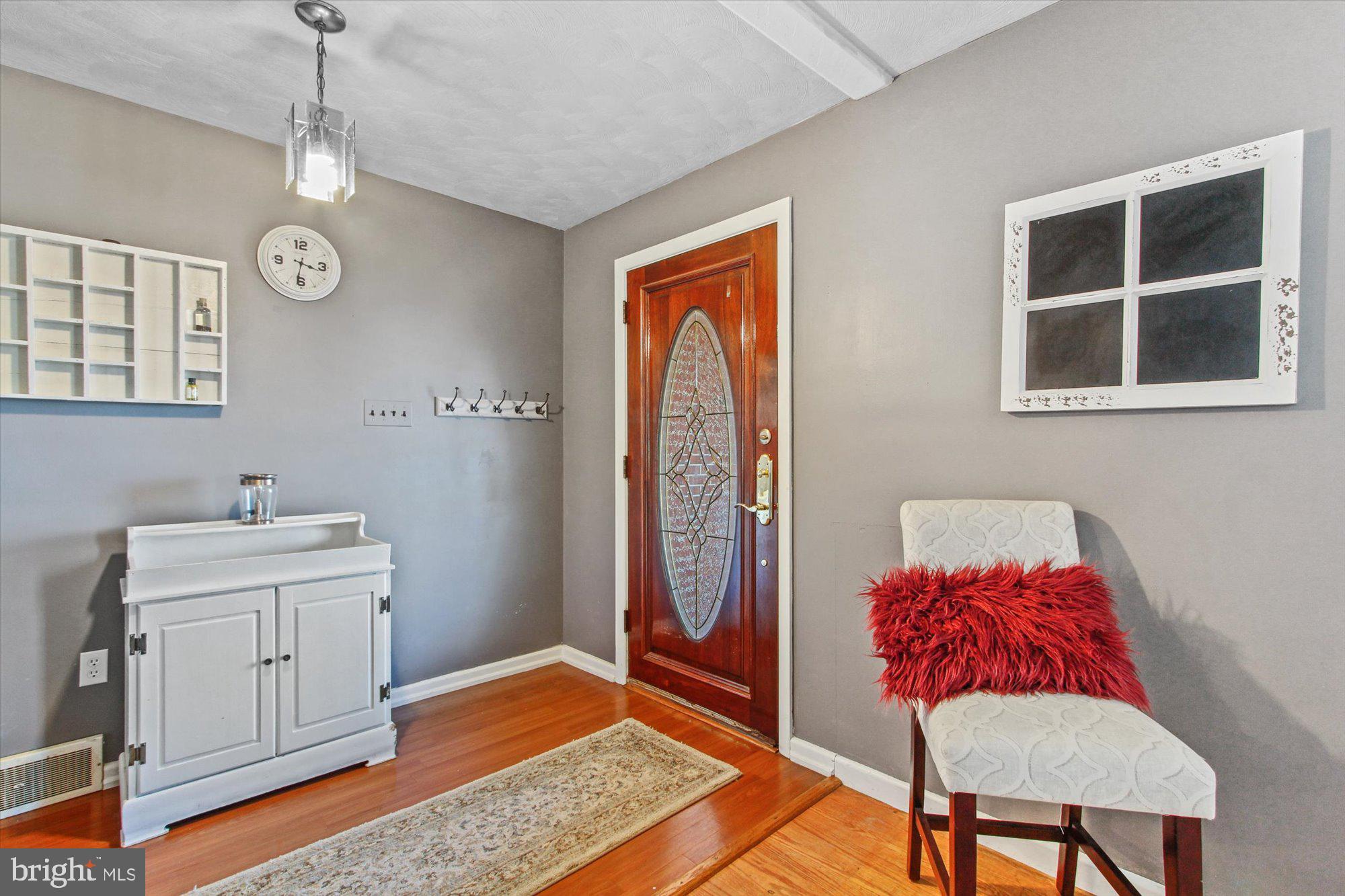 1250 Southern Road York, PA 17403 - Photo 4 of 28 Gallery Image 4
