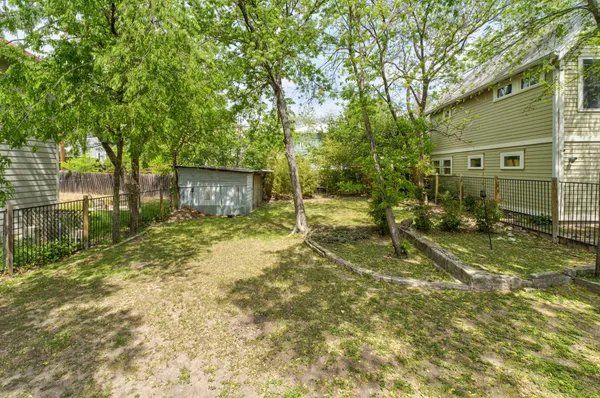 $2,300 | 304 West 35th Street, Austin, TX 78705